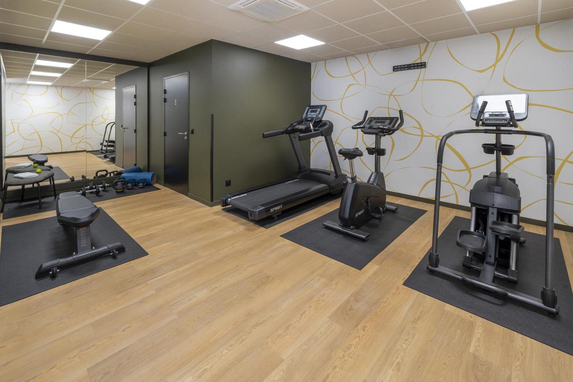 Sure Hotel By Best Western Caen Memorial Buitenkant foto